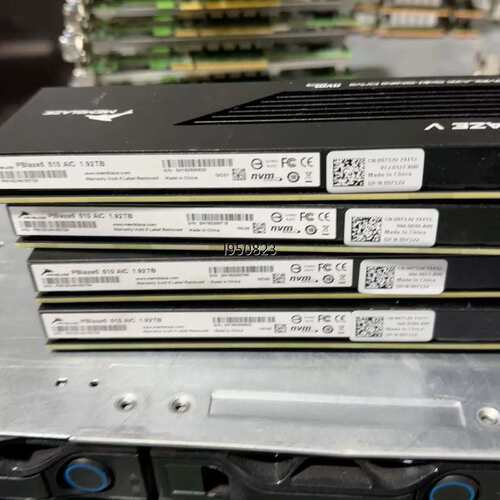 议价海豚 PBlaze5 510 AIC 1.92T 固态硬