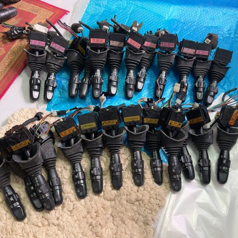 议价别克凯越凯悦大灯转向灯组合开关雨刮器组合开关