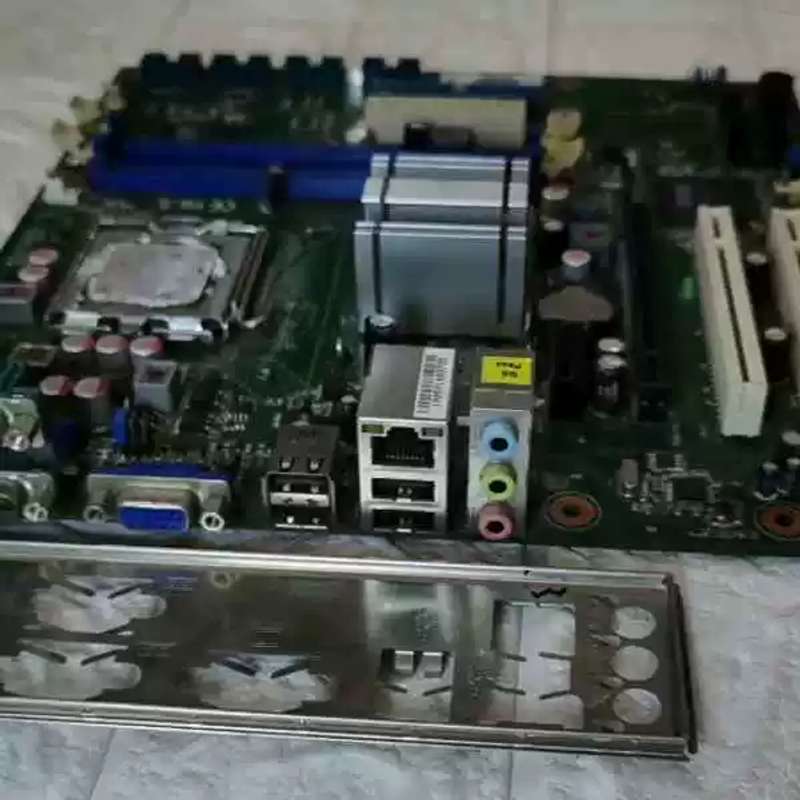 议价AKMB-G41M Rev.A1主板 下来