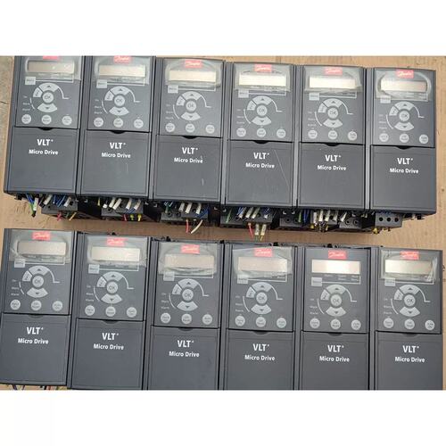 议价变频器，FC-051P1K5T4，1.5KW，实物