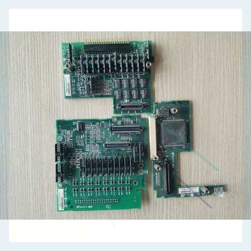 议价PLC板卡C3HH03568G2一套，实物拍摄，成色很好