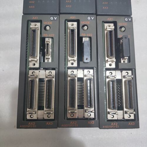 议价PLC模块A1SD75P3-S3 有3个，具体，图