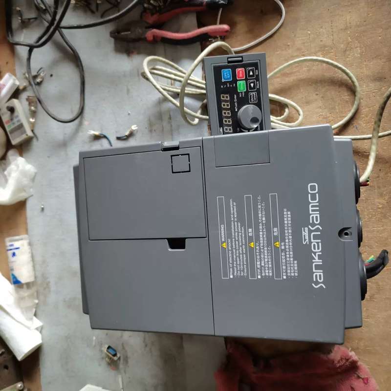 议价三肯变频器VM06-0110-C4 7.5kw/11kw二