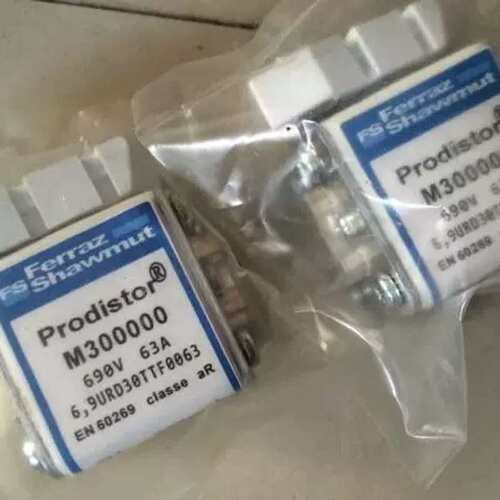 议价Ferraz熔断器PC30UD69V63TF M300000 6.9URD30TTF0063