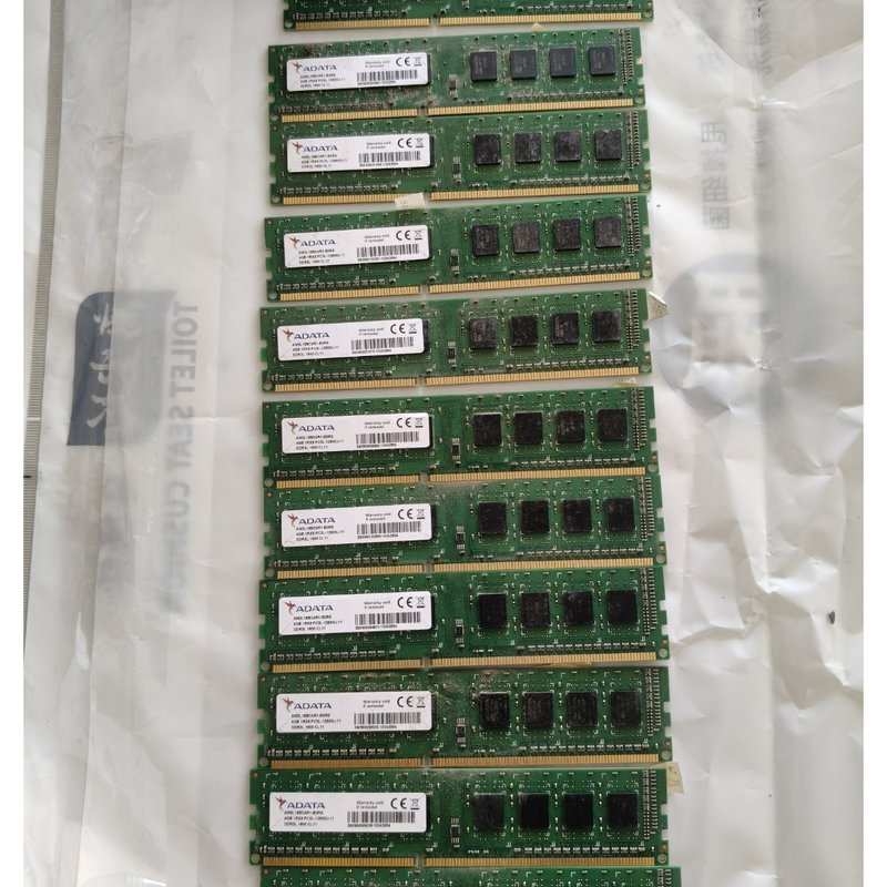议价威刚DDR3 ,4GB内存条,品。绿色PCB,单面8颗粒