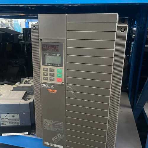 议价变频器FRN22P11S-4CX 22KW 实物拍摄 功