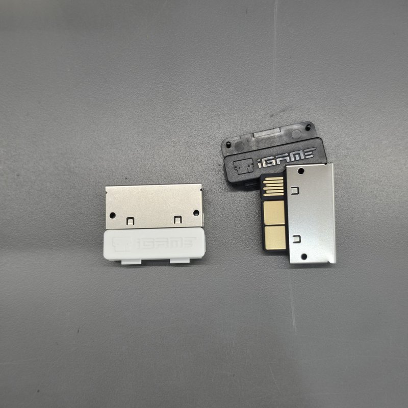 议价七彩虹BTF转接器 显卡配件 背插板显卡专属 外观很新，