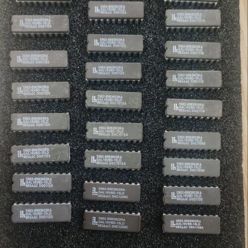 议价LATTICE禁运电路，GAL16V8D-15LD/883，研究所内来，可直拍。