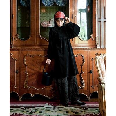 复古宫廷格黑天鹅绒大码连衣裙