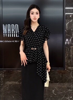 2026款春夏新款女装精致优雅女人味复古波点假两件套连衣裙