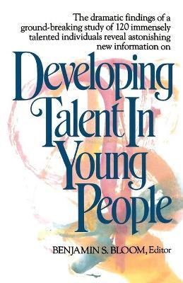 预售 按需印刷 Developing Talent in Young People
