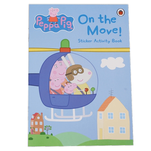 现货 小猪佩奇 粉红猪小妹 英文原版 Peppa Pig: On the Move! Sticker Activity Book 小猪佩奇粘纸互动书 3-6岁宝宝 小瓢虫出品