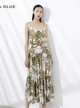 喀啦CARABLUE 时尚显瘦优雅气质吊带连衣裙 KB231MWO0020