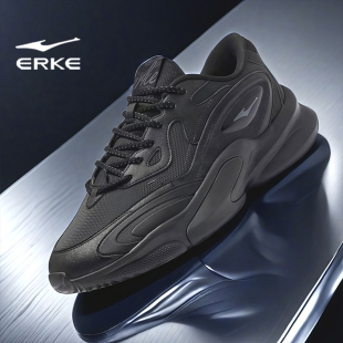 2026冬季 纯黑减震休闲鞋 新款 男士 皮面耐磨防撞运动鞋 鸿星尔克男鞋