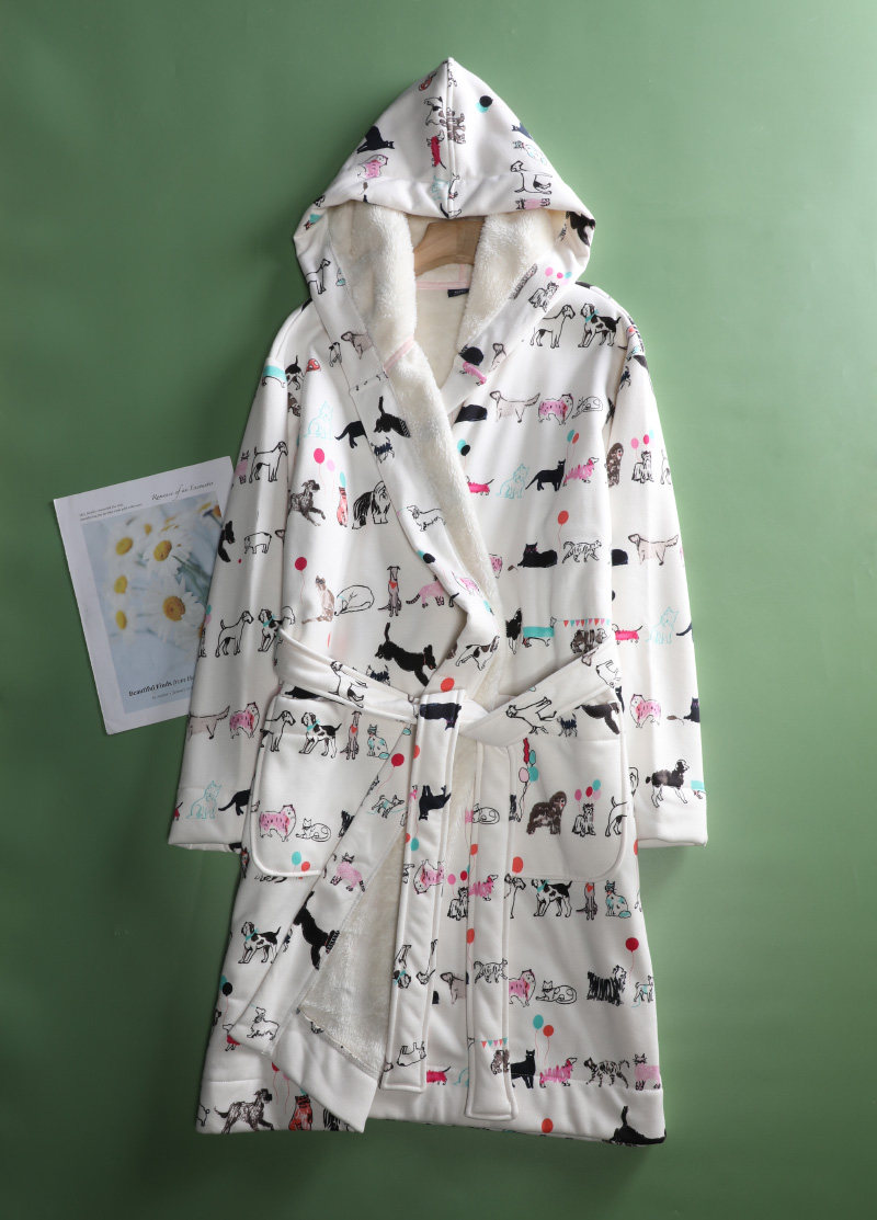 中长款浴袍连帽腰带双口袋长袖印花睡袍女秋冬宽松大码加绒睡衣