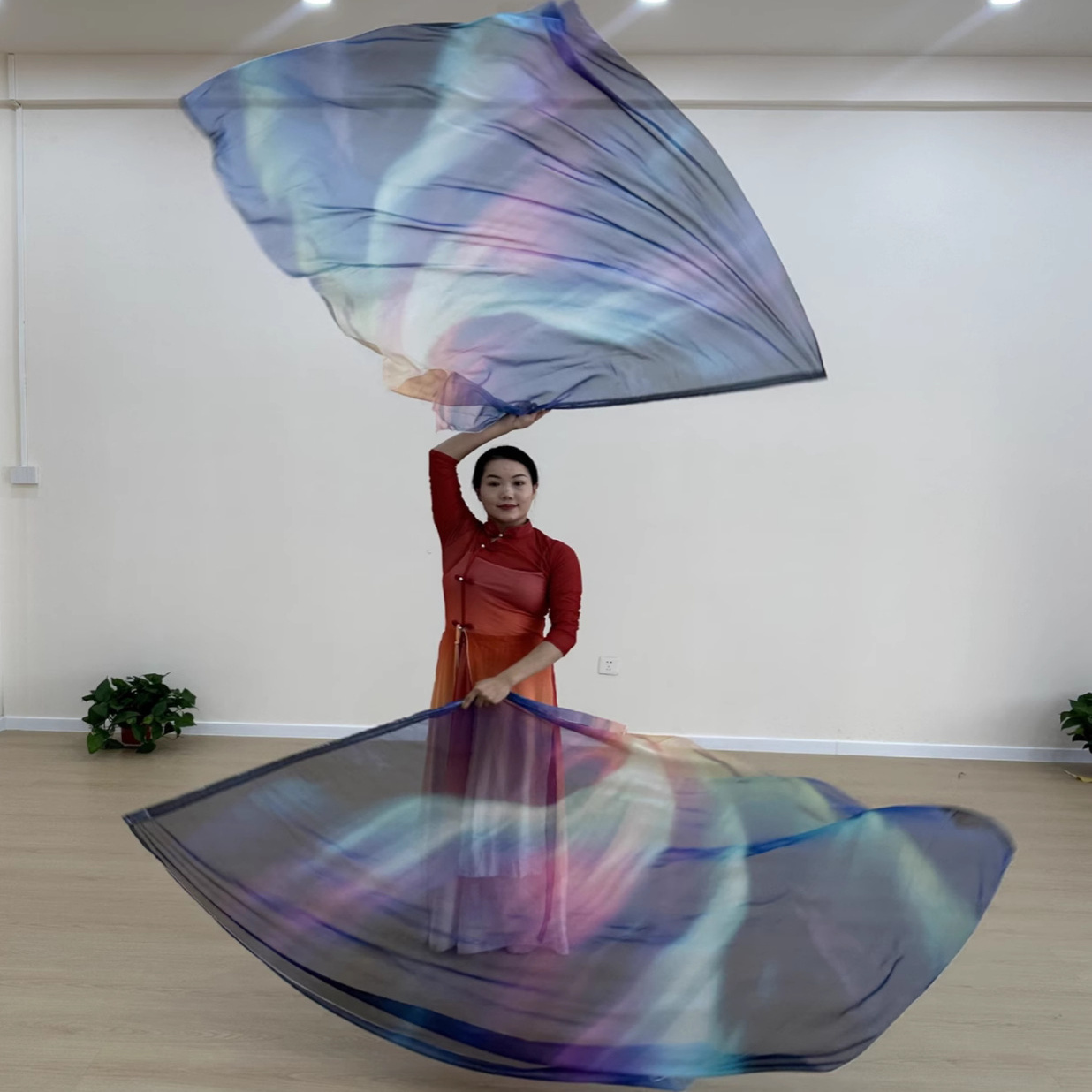 新款极光赞美旗舞台服装