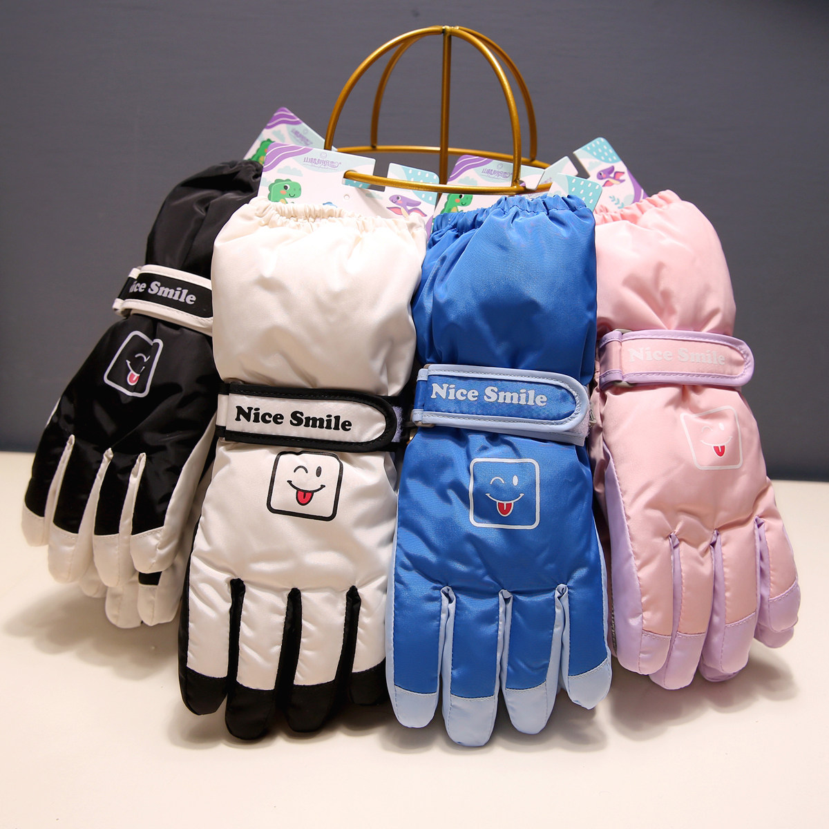 儿童滑雪手套五指加厚防水防滑冬季加长护腕保暖男童女童骑行玩雪