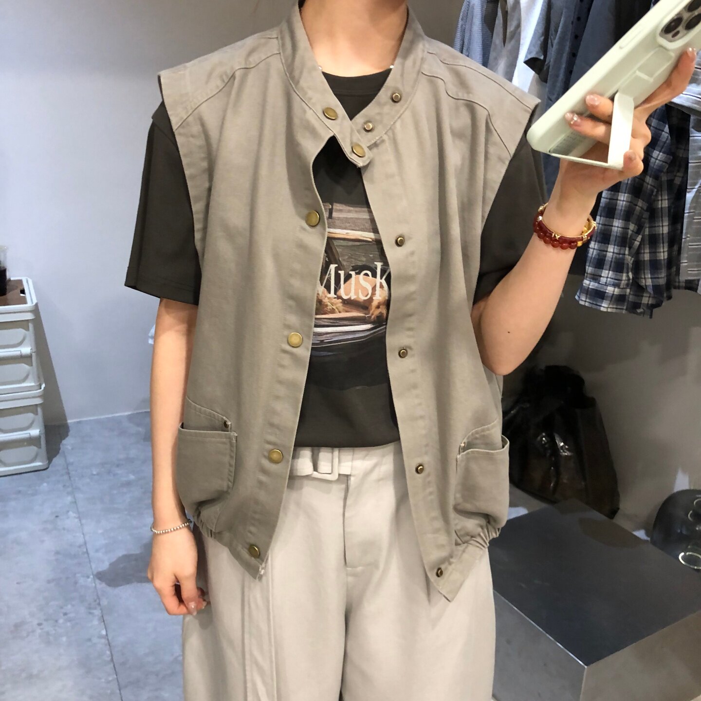 工装风马甲女2026春新款韩系单排扣宽松休闲马夹背心坎肩MG96006