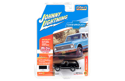1:64 Johnny Lightning 1969 Chevrolet Blazer Black 带牵引钩