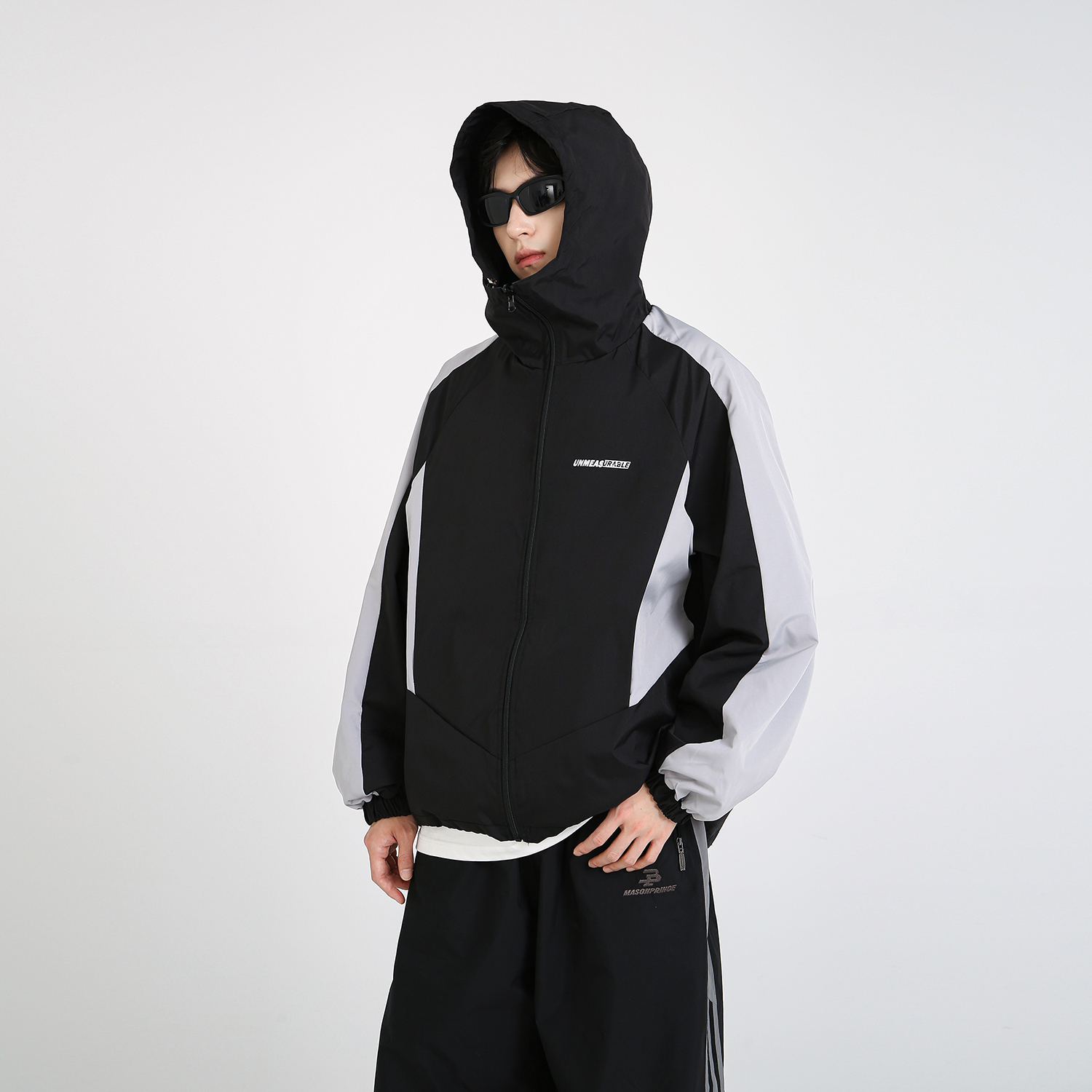 NineteenAutumn 宽松连帽上衣双面穿夹克机能风登山外套男