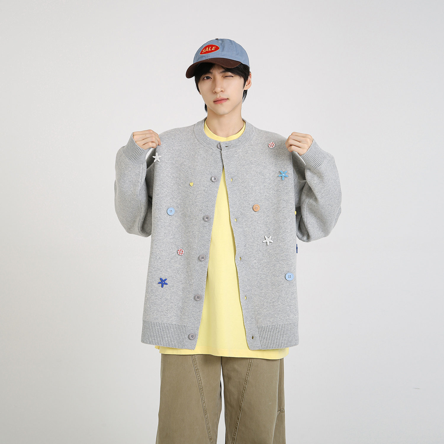 NineteenAutumn秋冬圆领单排扣长袖开衫毛衣趣味学生针织衫男女