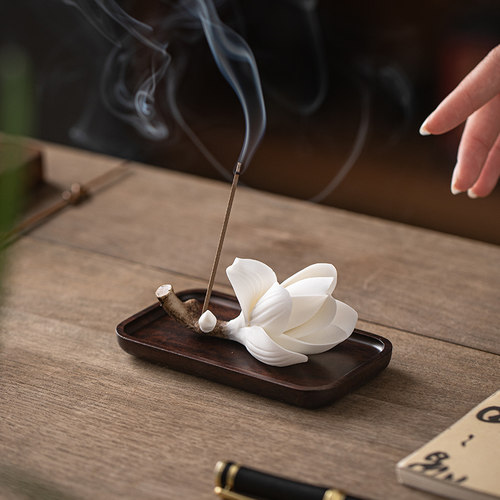 陶瓷玉兰花手捏线香香插