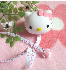 可爱HELLO KITTY公仔自动伸缩卷尺皮尺迷你量衣尺儿童学生创意1米