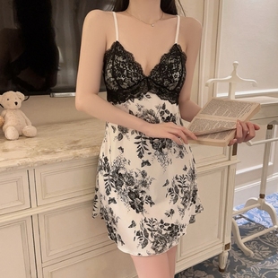 性感睡衣女带胸垫冰丝吊带睡裙小胸聚拢高级感蕾丝纯欲家居服 夏季
