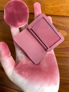 又甜又丧小野莓mooneyes月亮眼睛腮红rd01微醺甜丧感适合黄皮眼影