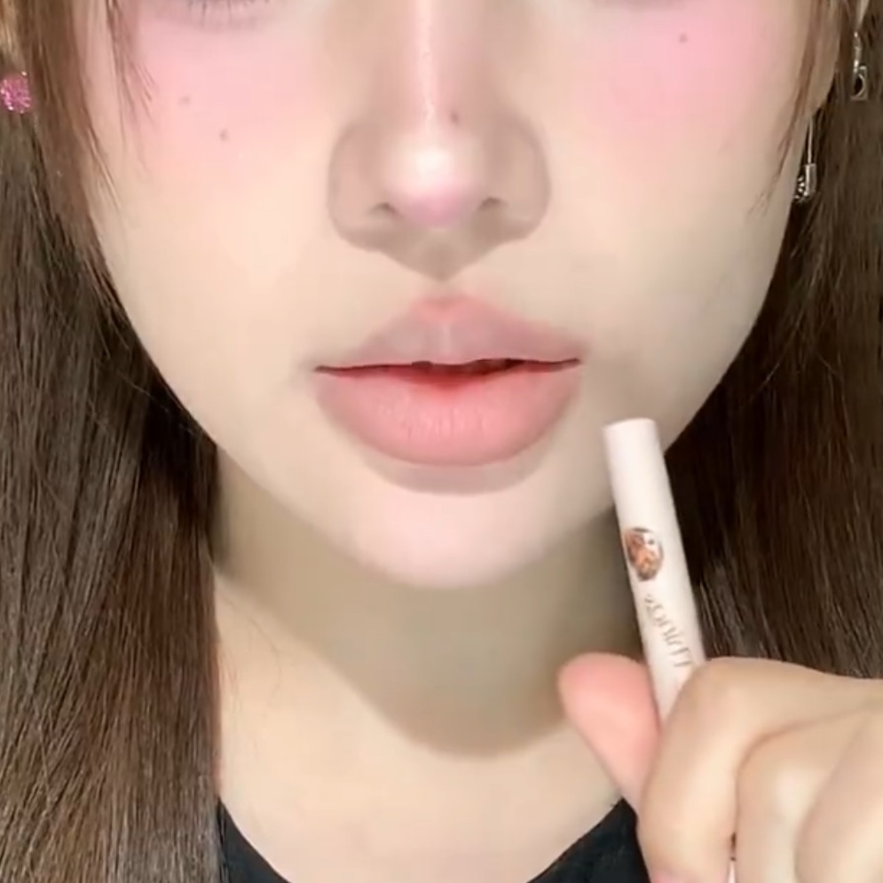 小猴子爱用推荐！花洛莉亚唇线笔