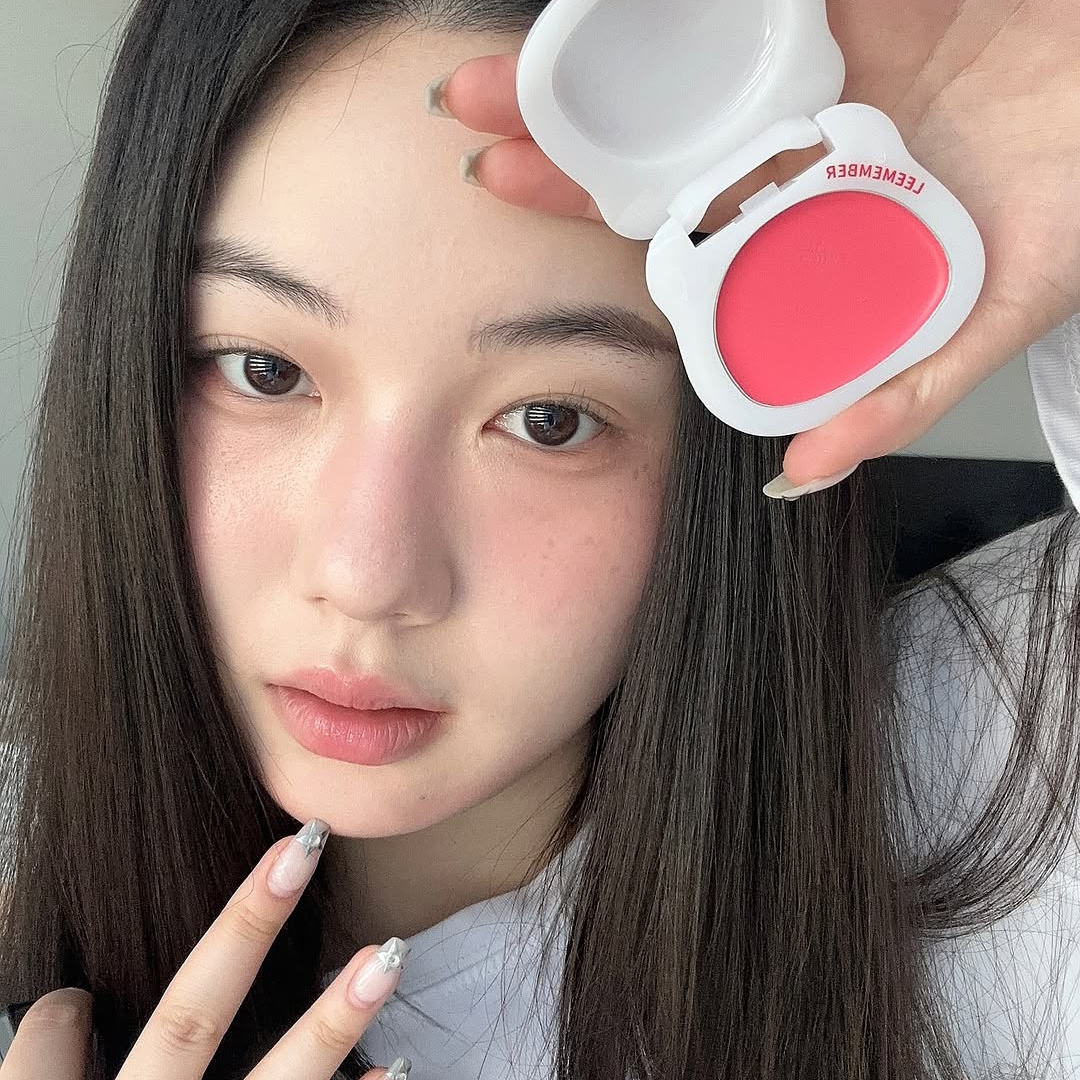 小熊腮红膏水光淡妆日常好气色