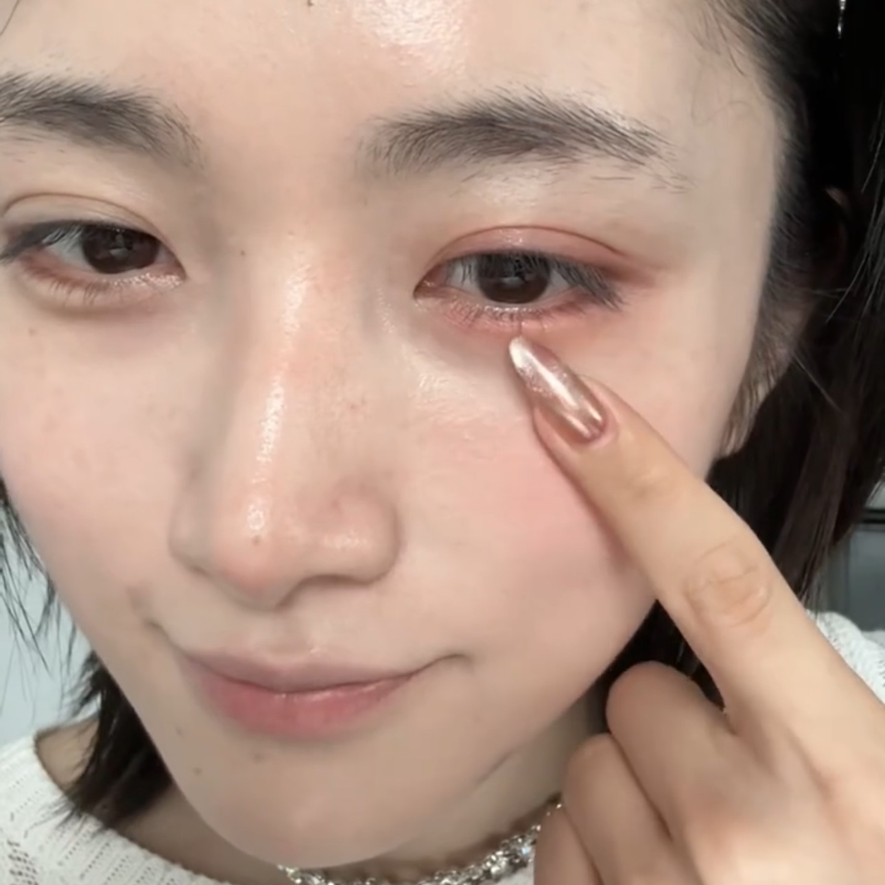 懒人一颗成妆Uhue眼唇脸颊膏多用膏细闪雾面一膏多用口红眼影