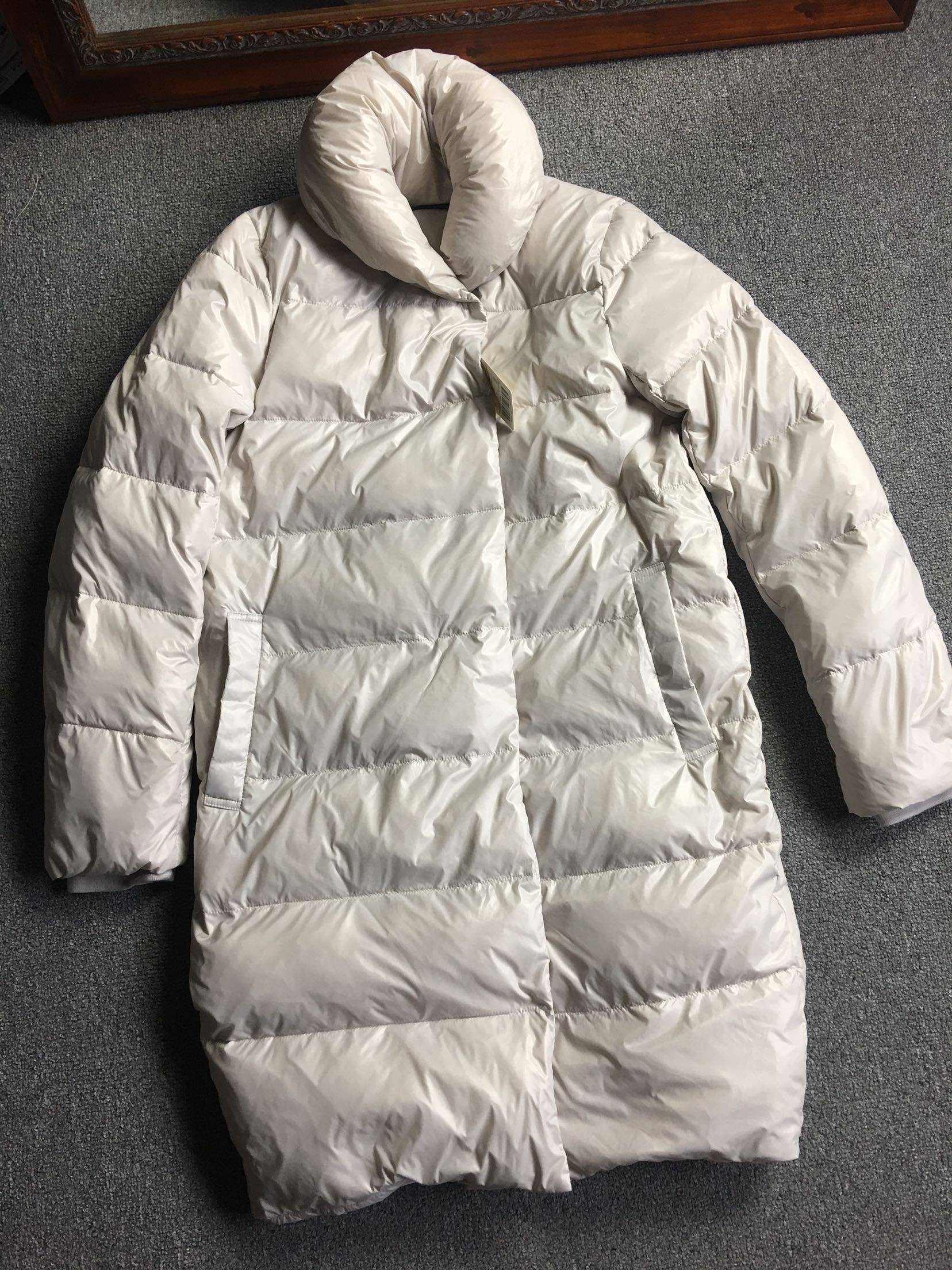 女士 轻薄款 面包领 羽绒服 中长款