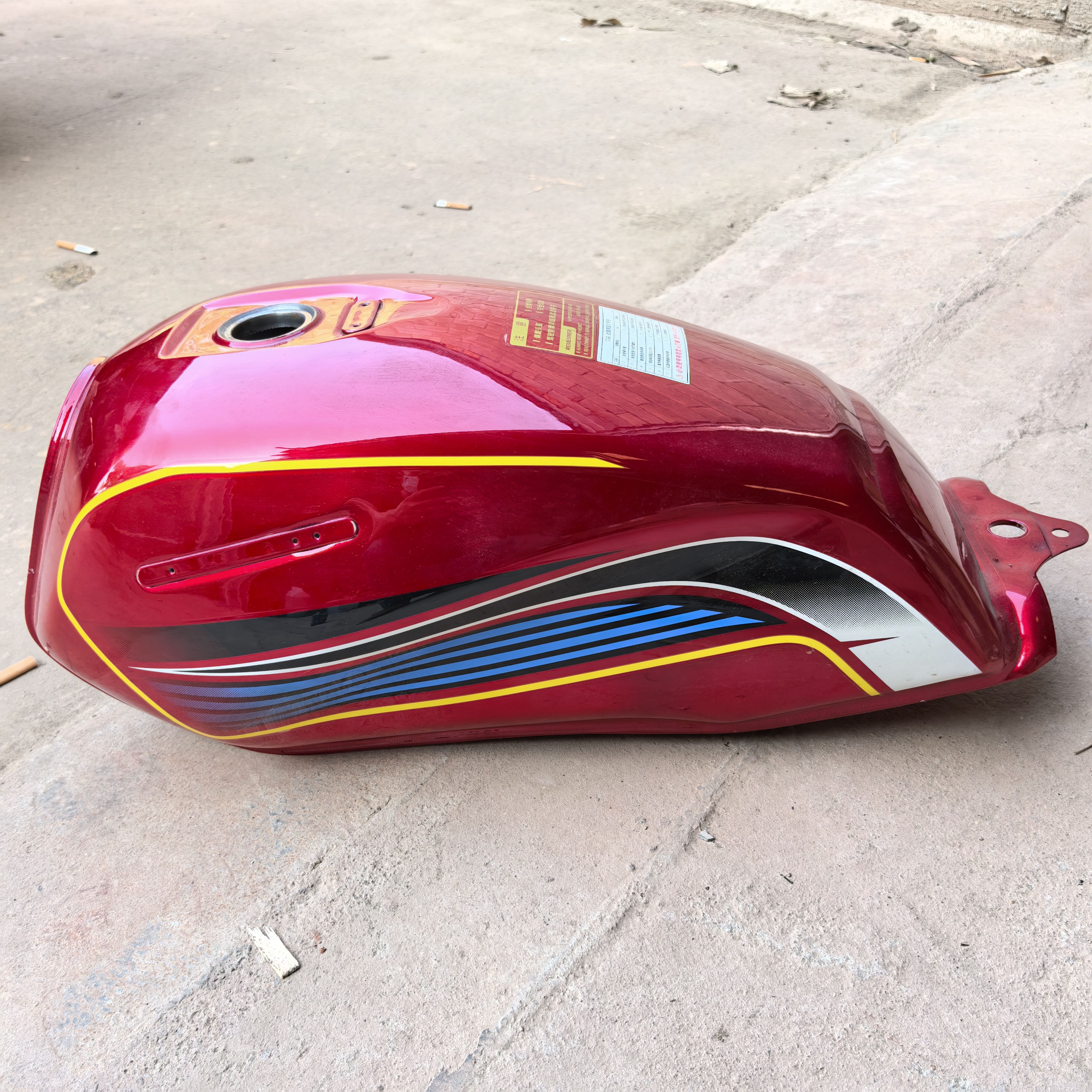 鹏城摩托车配件PC150-S国四电喷内置油箱汽油壶