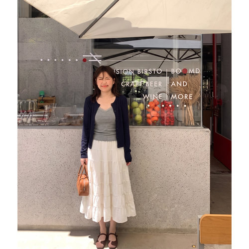Q了个T秋季新款大码女装适合微胖mm开衫吊带半身裙时髦套装高级感