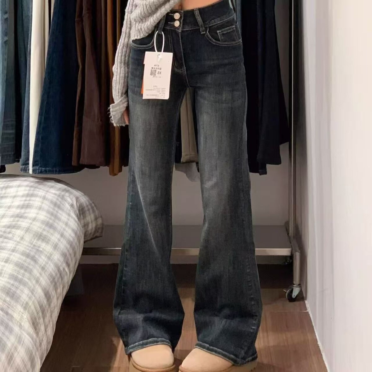 深色高腰微喇牛仔裤女2025年秋冬新款加绒加厚修身显瘦拖地喇叭裤