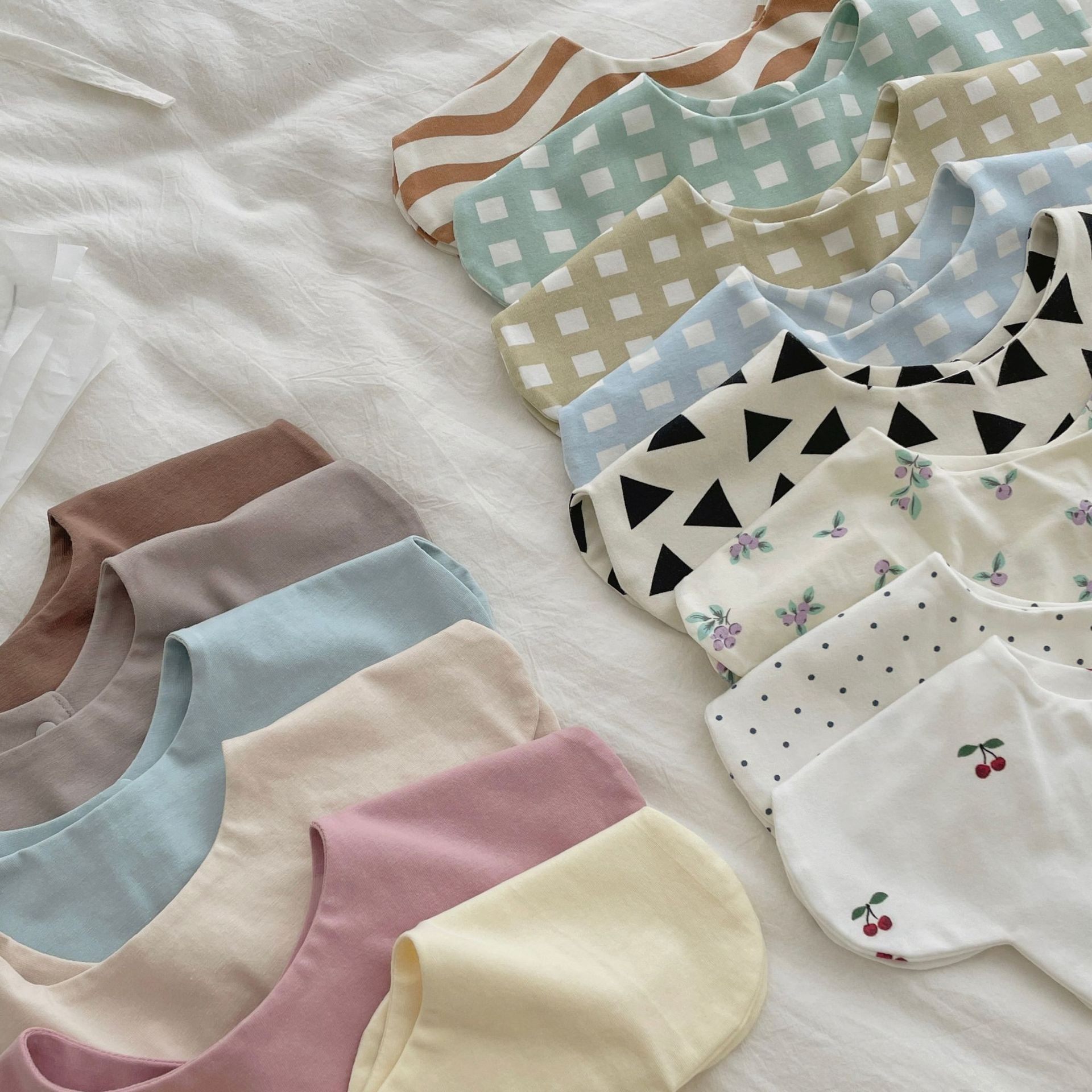 韩国ins风宝宝围嘴新生儿A类全棉双面防吐奶围兜婴儿花瓣口水巾,婴童用品,口水巾,淘宝优惠券,粉丝福利购,淘宝优惠卷