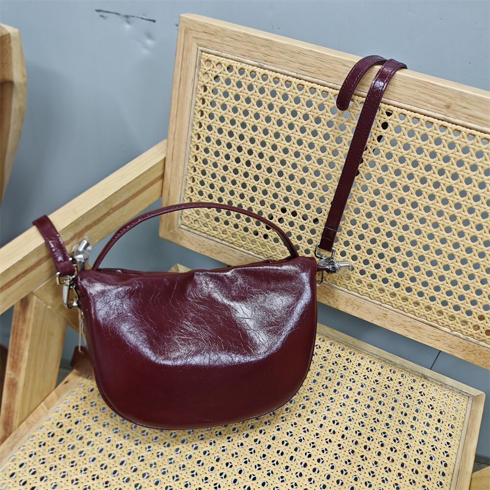 真皮百搭亮皮时尚单肩手提女士包