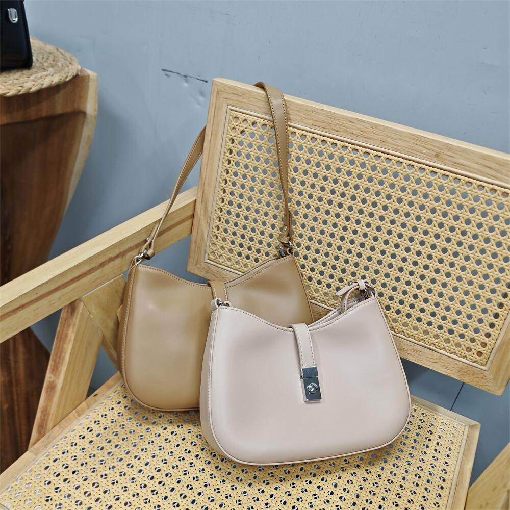 真皮腋下新月马鞍斜挎包包女2025新款品牌专柜牛皮单肩手提女士包,箱包皮具/热销女包/男包,通用款女包,淘宝优惠券,粉丝福利购,淘宝优惠卷