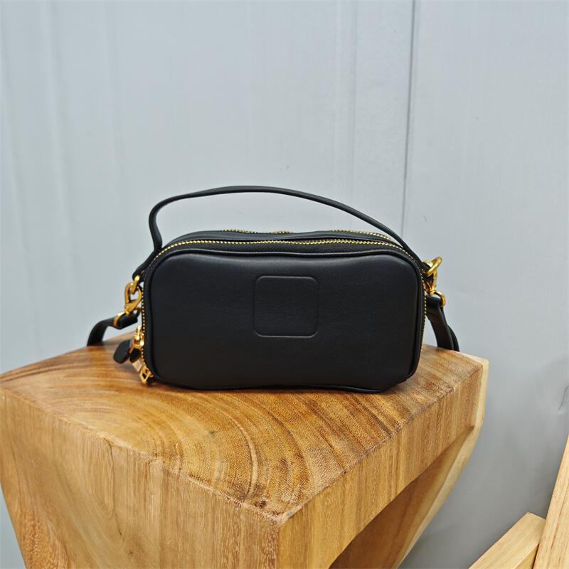 小包女2025新款专柜真皮单肩女包