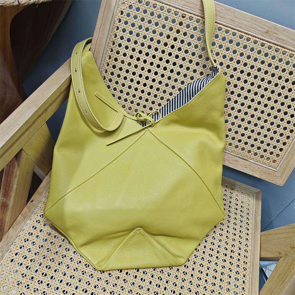 头层牛皮手提腋下购物袋外贸出口清货库存捡漏真皮软皮个性女士包