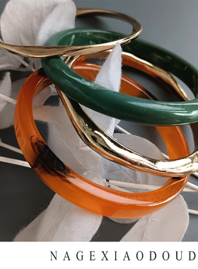 FF渠道货源仅几件亚克力金属纹玳瑁棕色多层手环套装