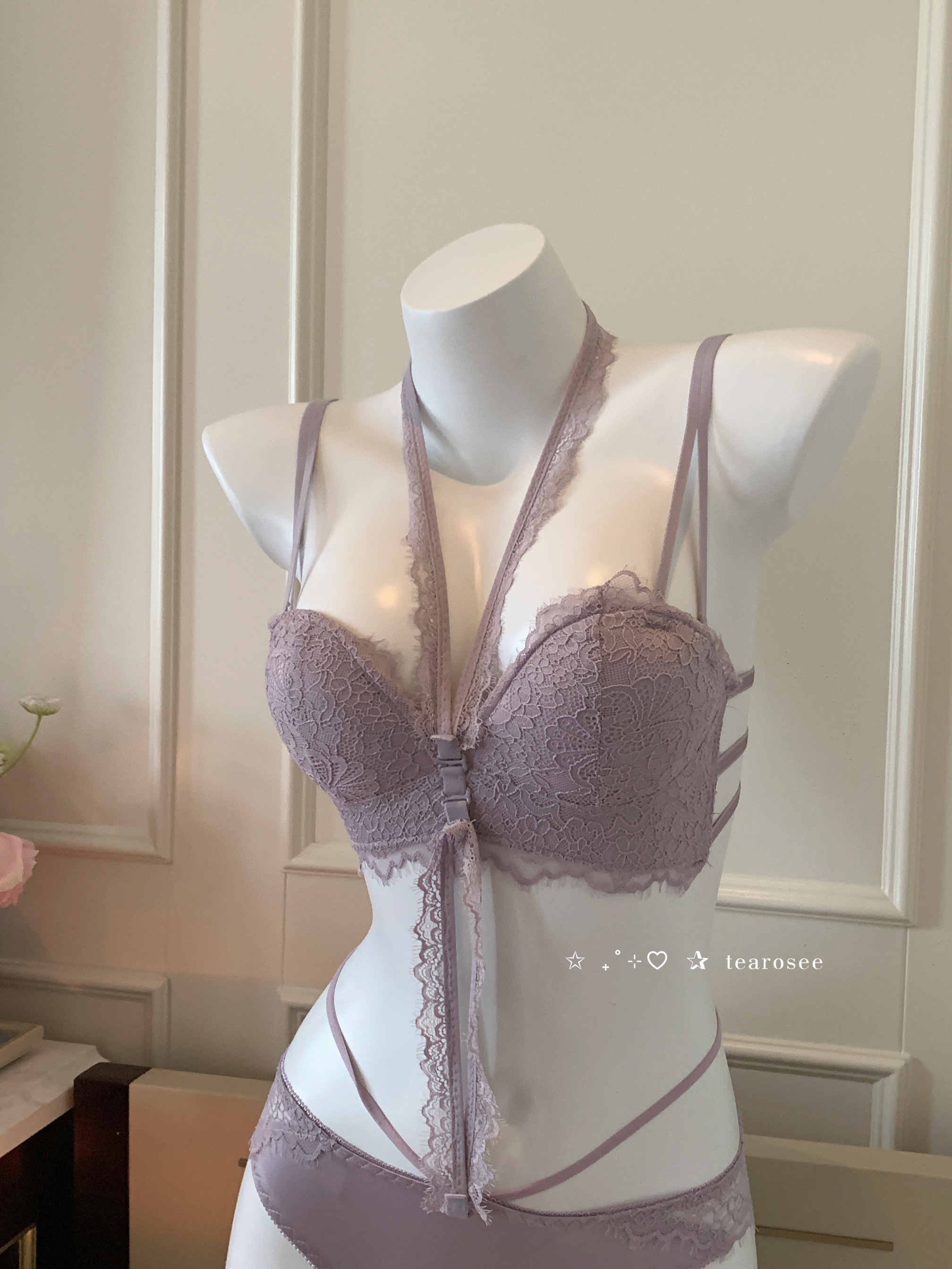 tearosee 苏妲己 性感姐姐聚拢带垫约会辣妹内搭纯欲内衣套装