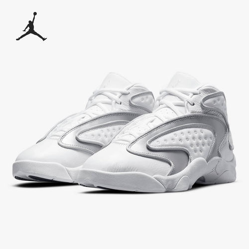 nike耐克女实战训练篮球鞋