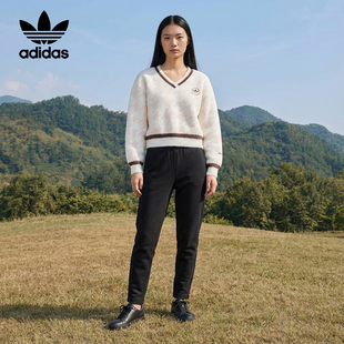 Adidas/阿迪达斯正品三叶草女士V领复古针织耐穿套头衫KC2687