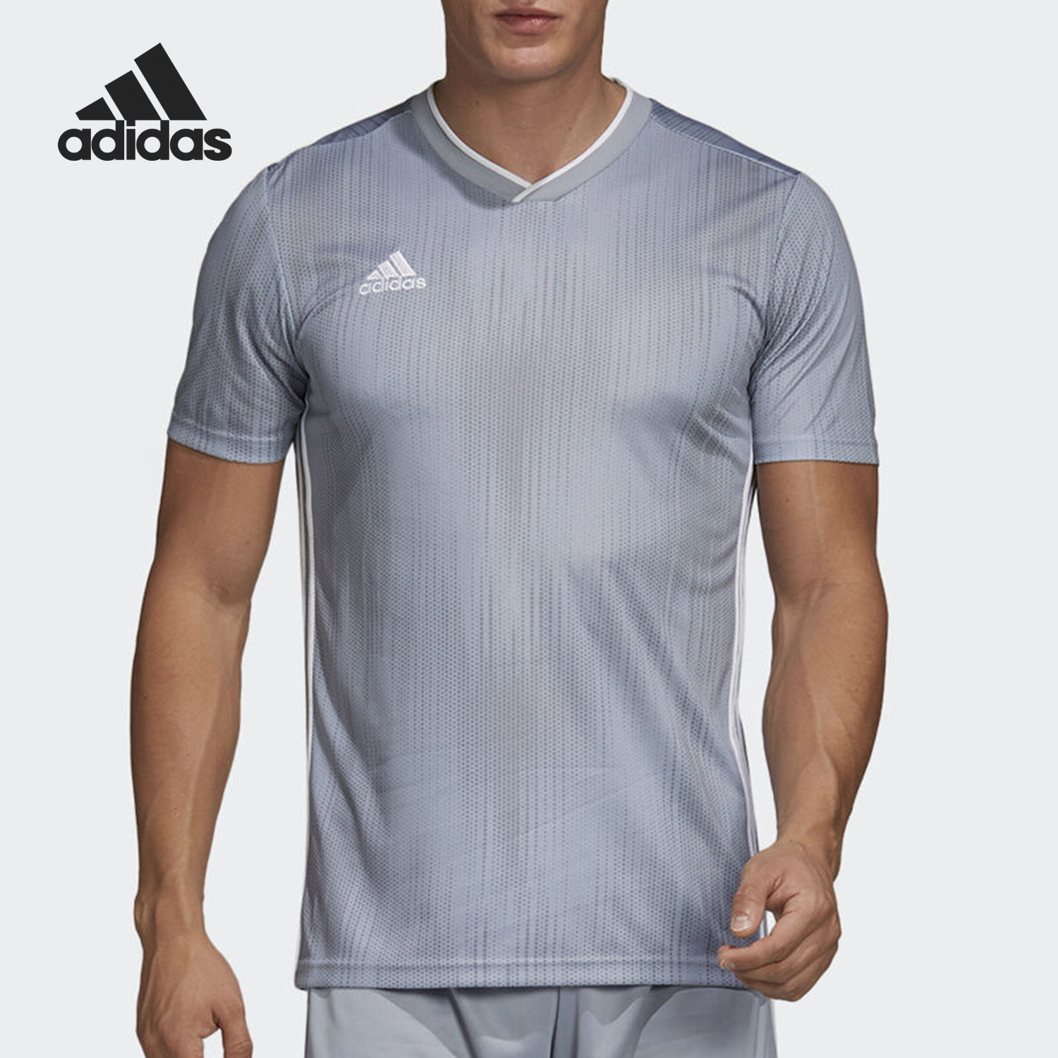 阿迪达斯男士运动透气足球短袖