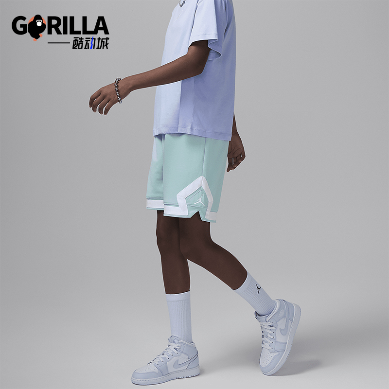 耐克大童中帮缓震耐磨运动鞋