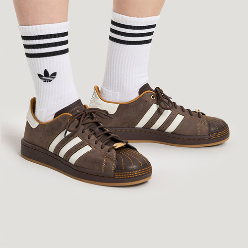 Adidas/阿迪达斯正品三叶草男女运动经典潮流系带透气板鞋HP7108