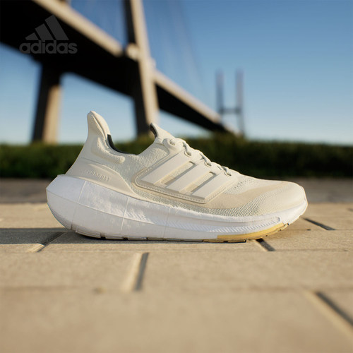 Adidas/阿迪达斯正品运动防滑新款女士轻便耐磨透气跑步鞋ID3318