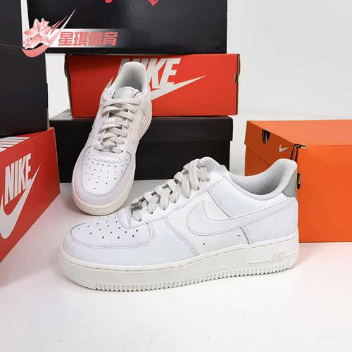 AO2132板鞋Nike/耐克正品